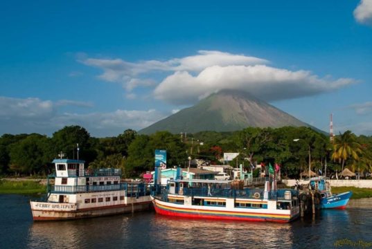New Ometepe Ferry – San Jorge to Moyogalpa New Ometepe Ferry, Nicaragua. In Spanish
