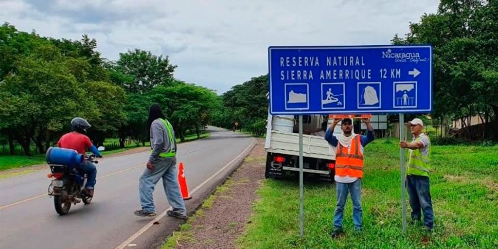 Tourist Signage in Nicaragua