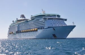 Cruise Ships Returning to Nicaragua - Cruise Ship at Sea